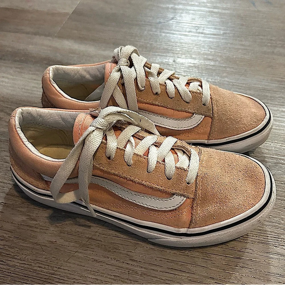 VANS Old Stool Rose Peach Suede Sneaker - Picture 1 of 6